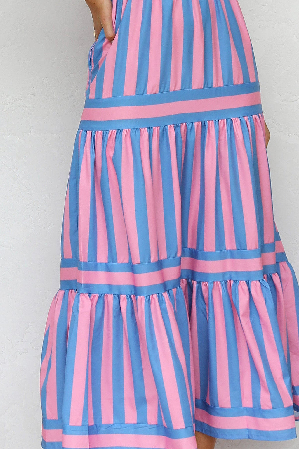Yasmina™ — Vestido de Verano Ligero con Tirantes de Espagueti