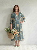 Selena | Vestido Midi Floral de Forma Suave