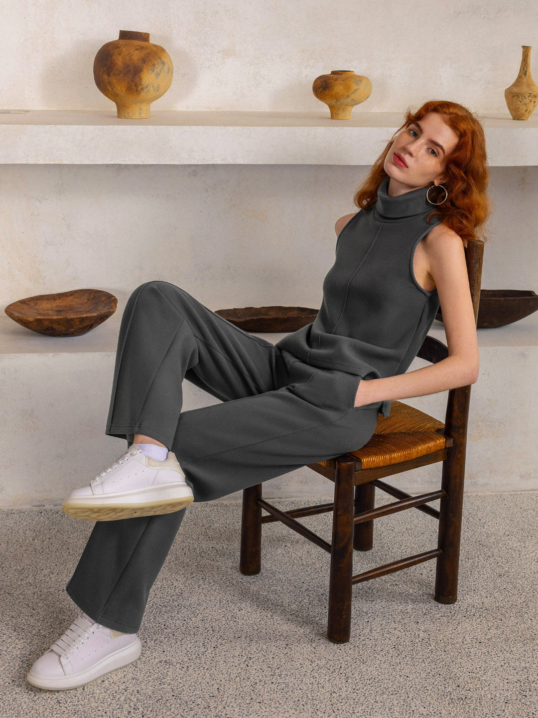 Maison Delcourt ™ | Pull à col roulé avec ourlet fendu