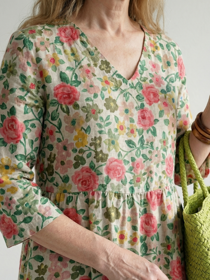Carlina | Vestido Midi de Flores Esparcidas