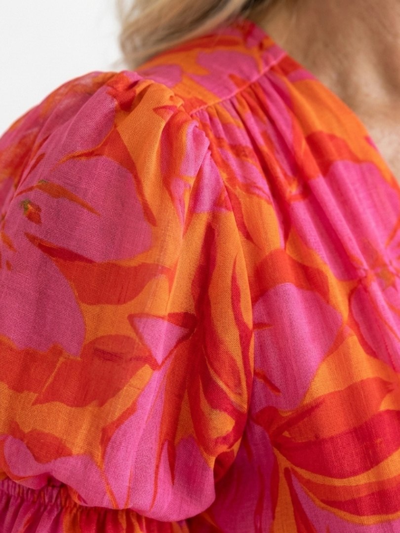 Alicia | Vestido Midi de Manga Abullonada con Escote en V Florall