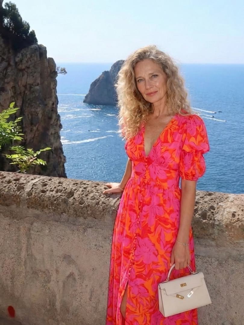 Alicia | Vestido Midi de Manga Abullonada con Escote en V Florall