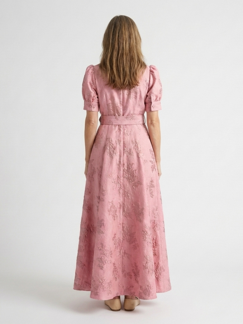 Xanthea | Vestido Maxi Camisero Floral Texturizado con Manga Corta y Cinturón
