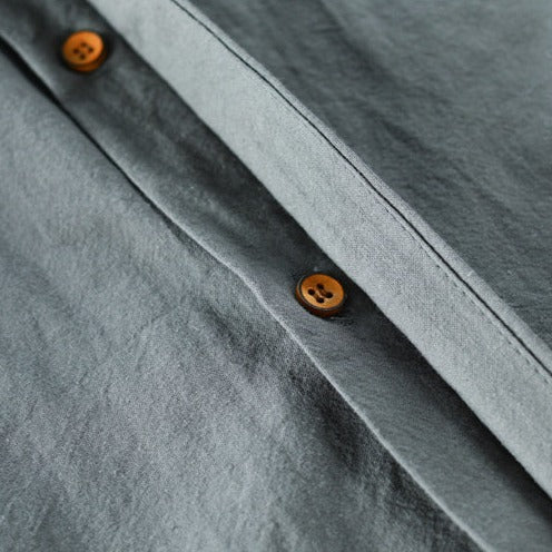 Halden Top | Camisa Ajustada con Cuello Alto