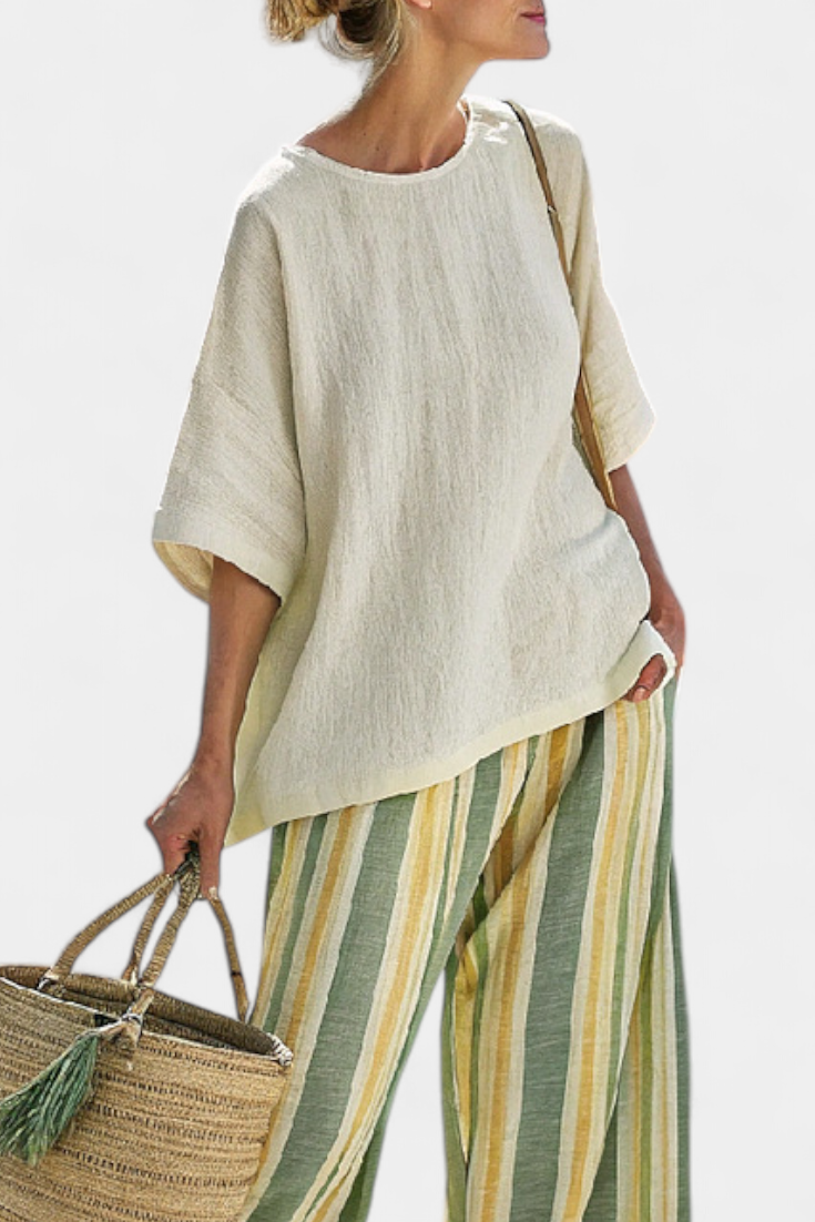 Caterina – top sofisticado y pantalones de lino a rayas