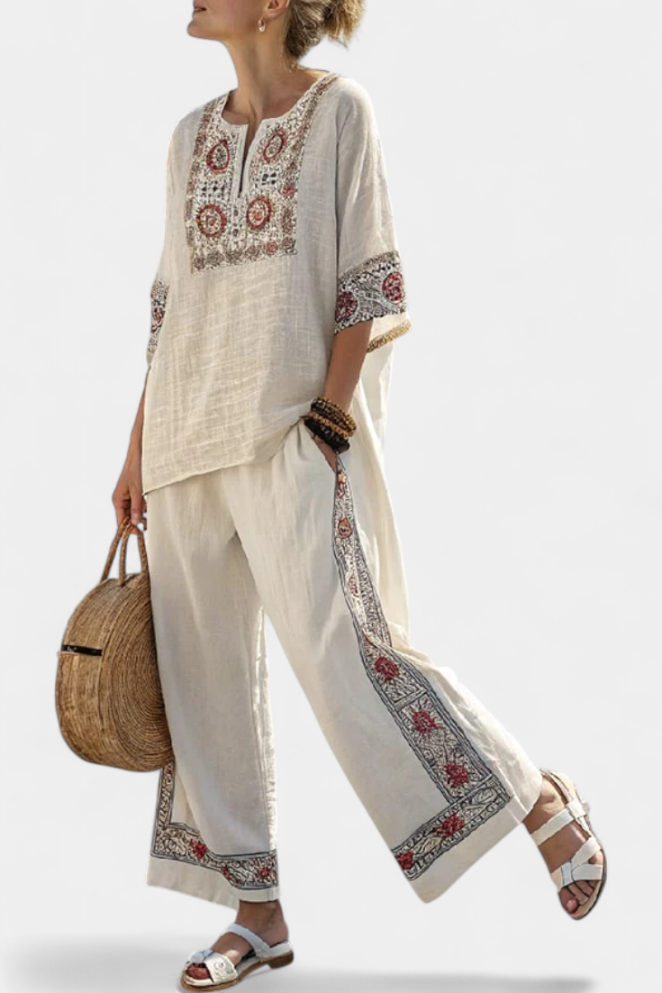 Tiziana – blusa bordada esencial y pantalones anchos